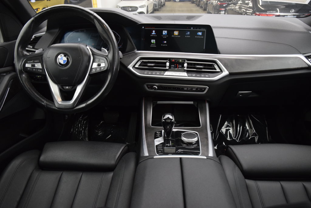 Used 2022 BMW X5 xDrive40i w/ Parking Assistance Package AWD/4WD image 20