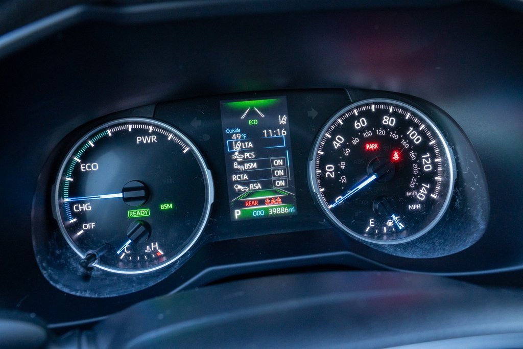 Certified 2022 Toyota RAV4 XLE Premium image 12