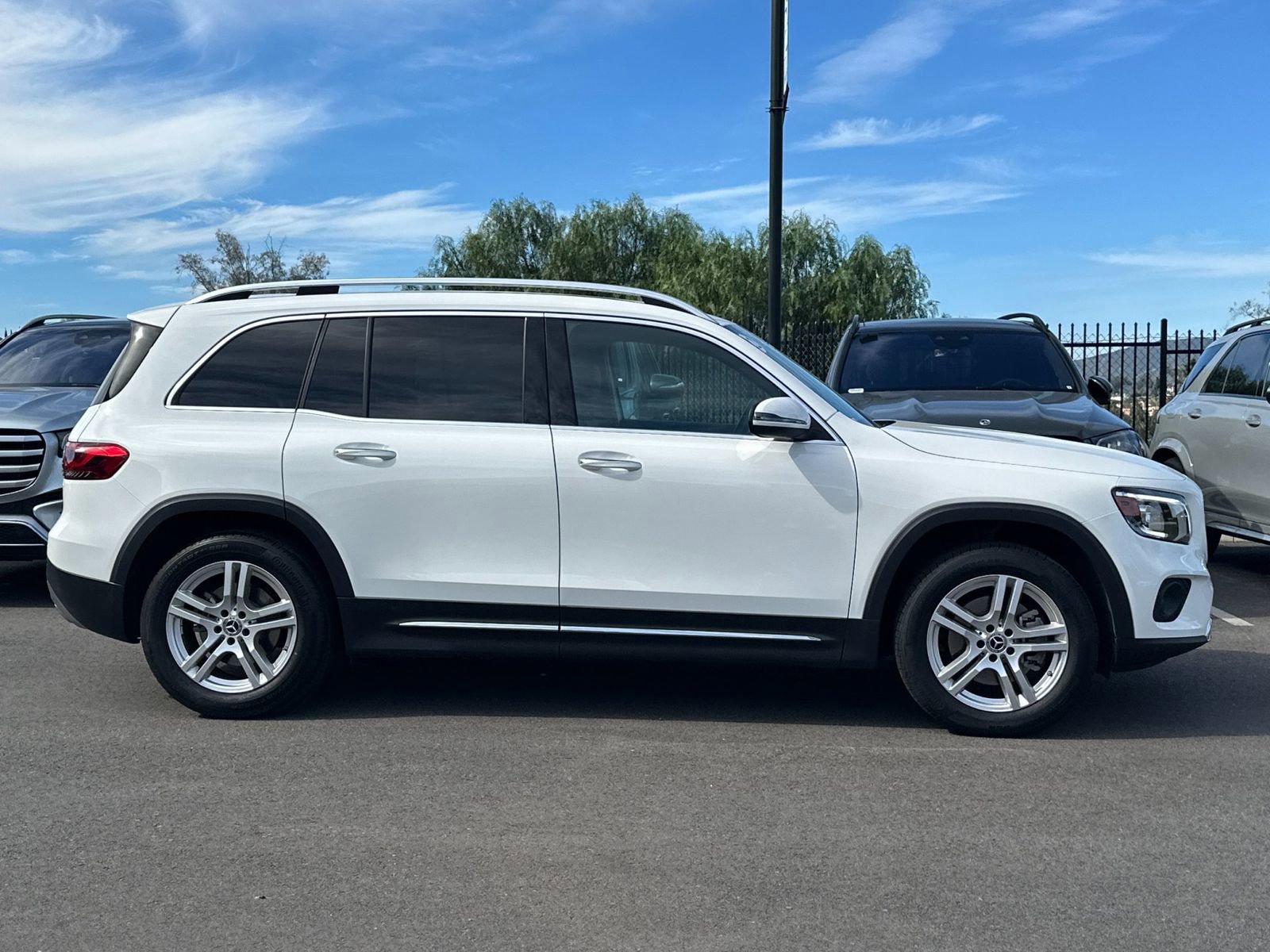 Certified 2022 Mercedes-Benz GLB 250 image 2