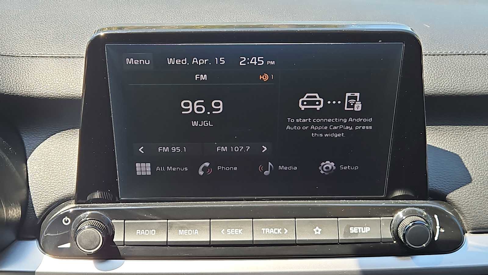 Used 2023 Kia Forte LXS w/ LXS Technology Package image 19