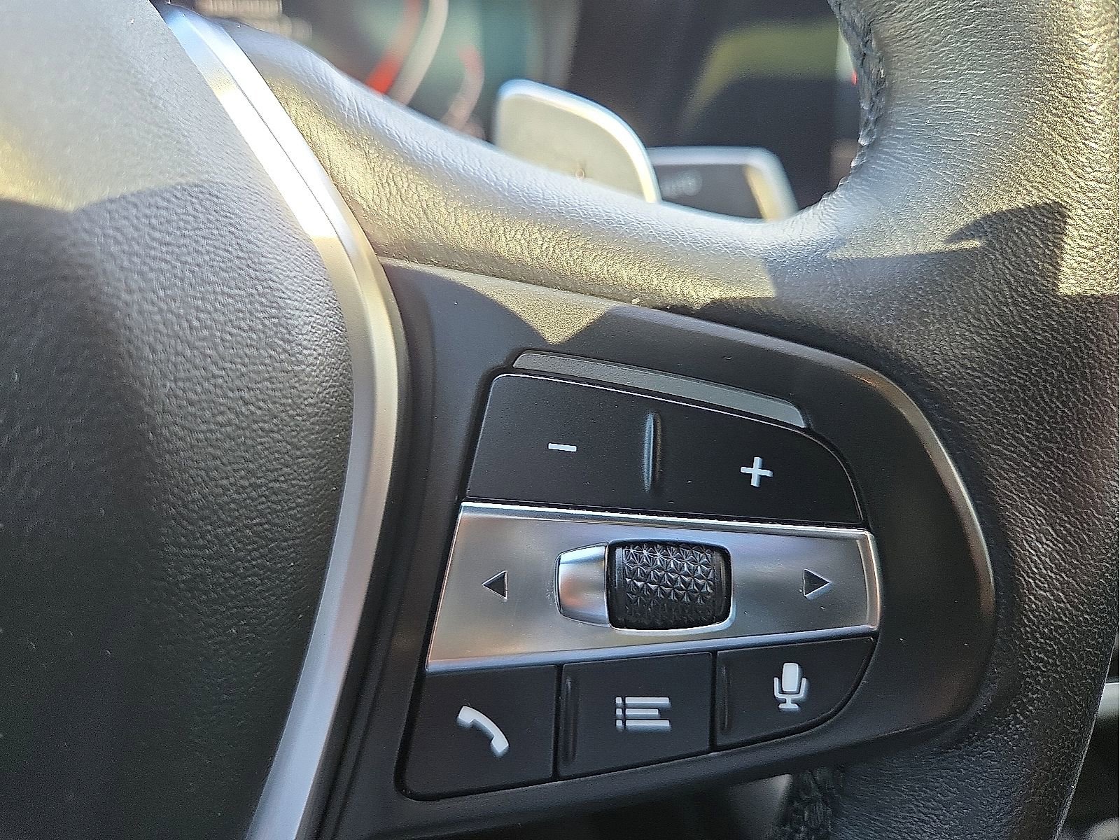 Used 2021 BMW 430i Coupe w/ Premium Package RWD image 16