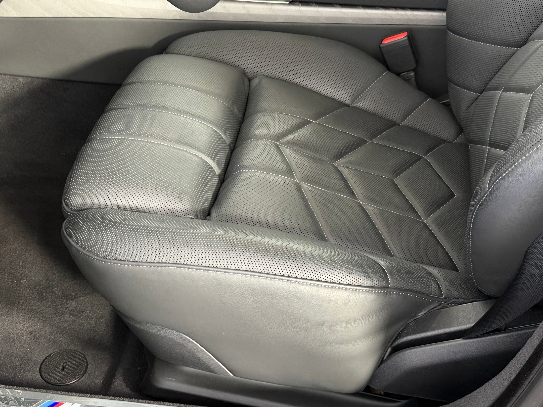 Certified 2024 BMW 760i xDrive w/ Executive Package AWD/4WD image 22