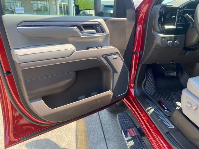 New 2026 Chevrolet Silverado 2500 LTZ w/ LTZ Convenience Package AWD/4WD image 10