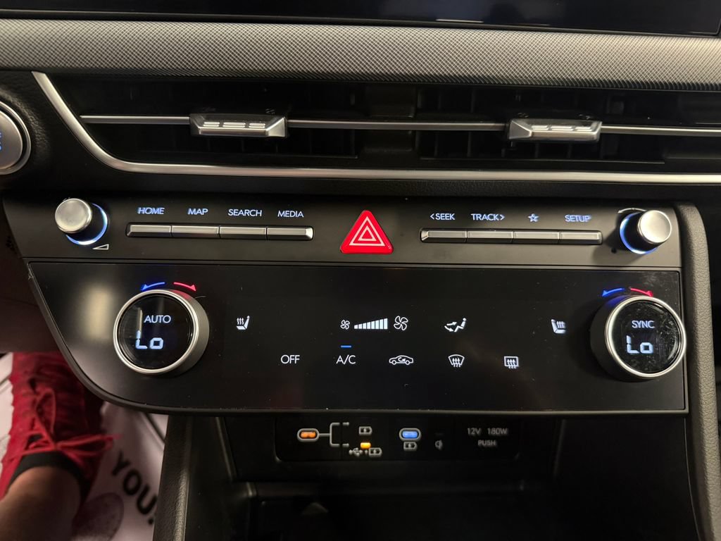 Certified 2026 Hyundai Sonata SEL FWD image 34