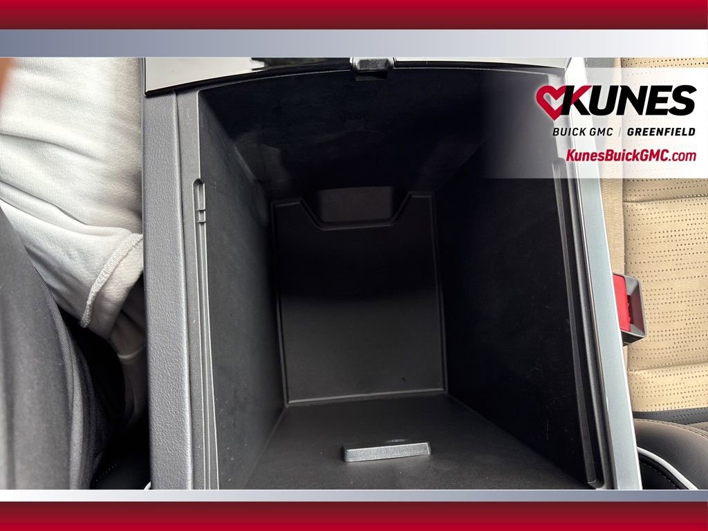 New 2026 Buick Enclave Sport Touring w/ Power Package image 31