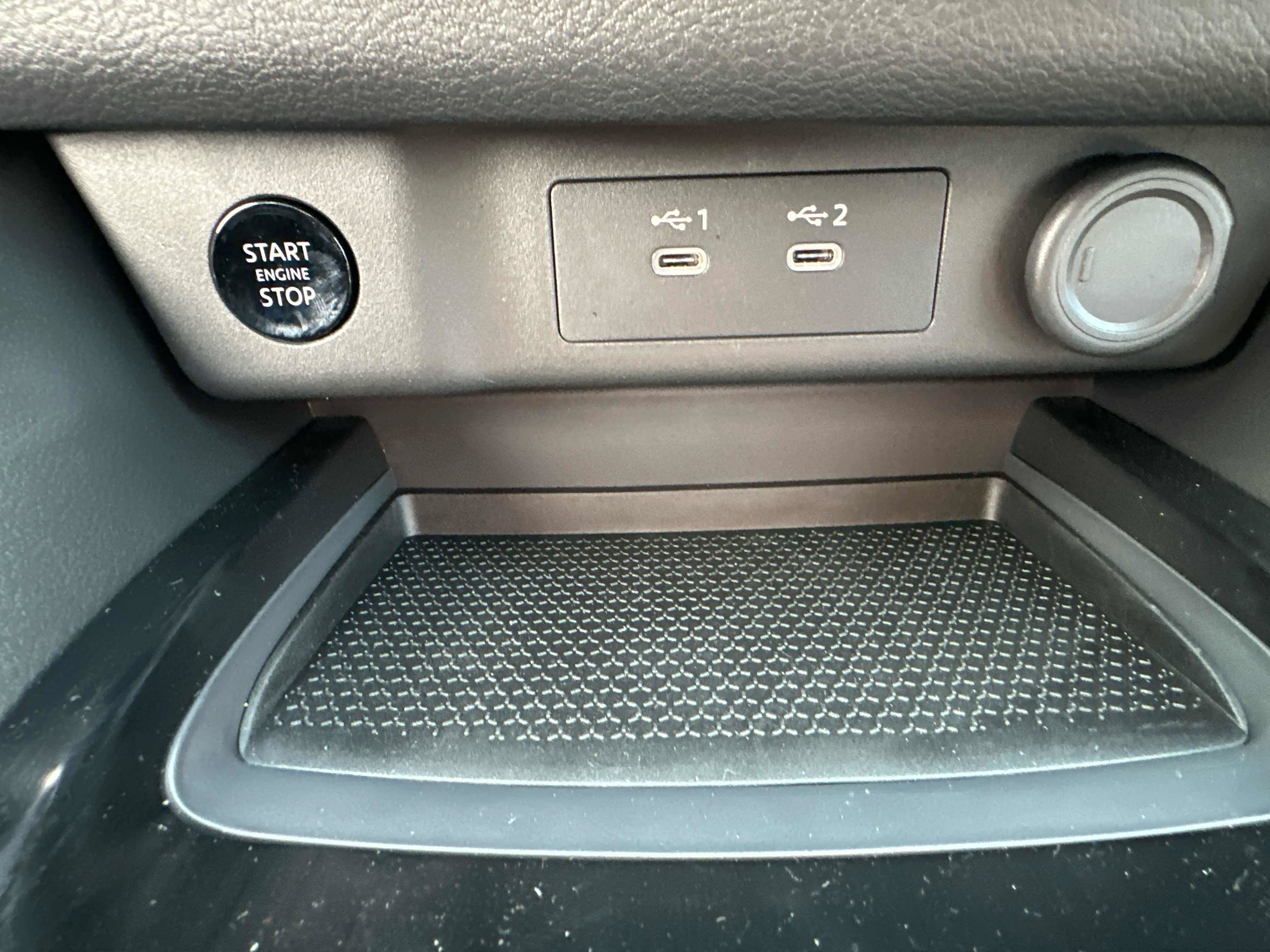New 2026 Nissan Rogue SV w/ Cold Weather Package AWD/4WD image 36