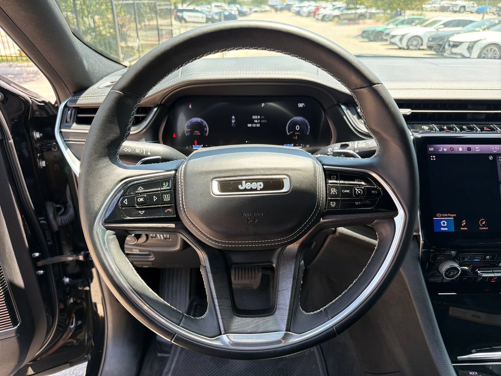 Used 2022 Jeep Grand Cherokee L Overland AWD/4WD image 21