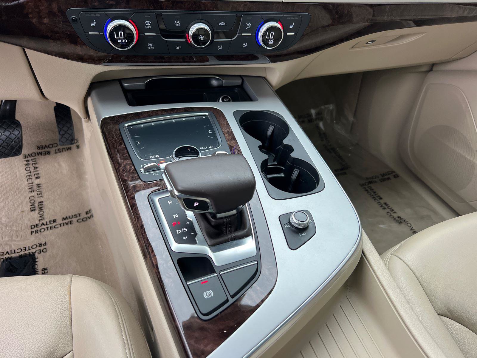 Used 2019 Audi Q7 2.0T Premium AWD/4WD image 33