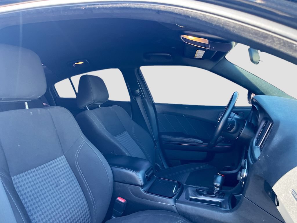 Used 2023 Dodge Charger SXT w/ Blacktop Package RWD image 26