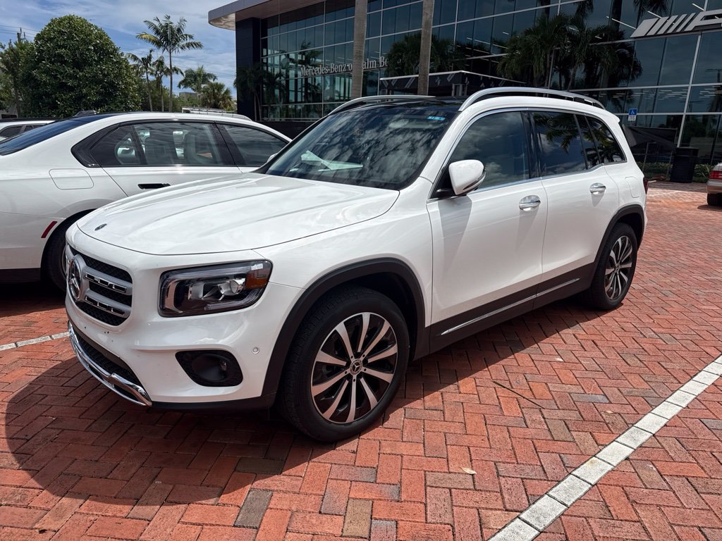 Certified 2023 Mercedes-Benz GLB 250 image 2