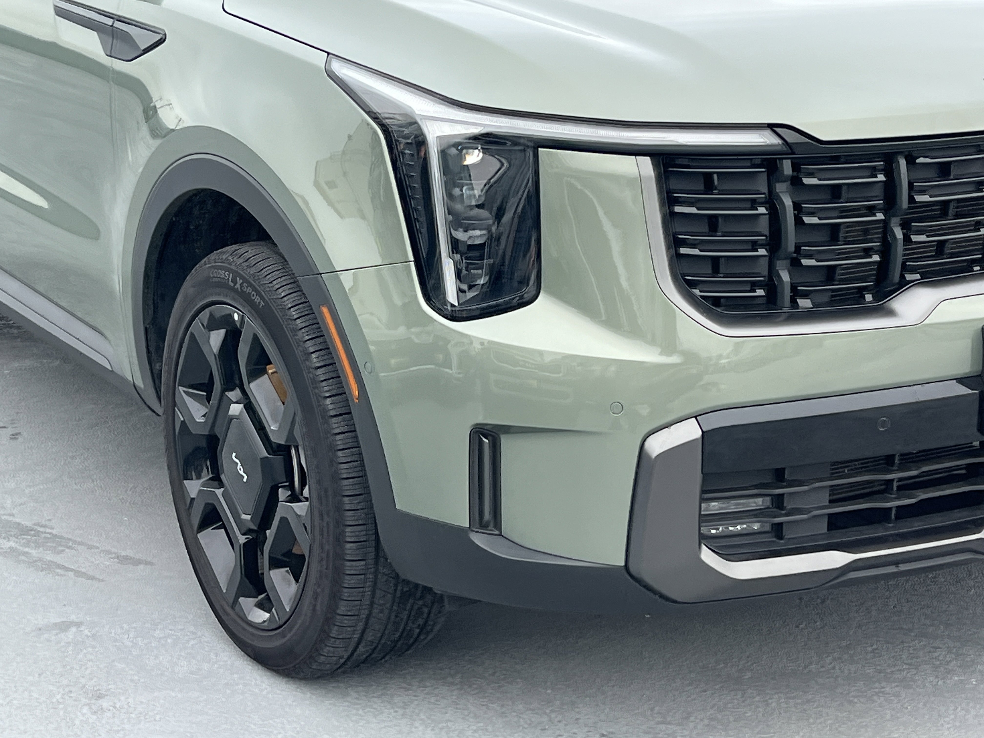 Certified 2024 Kia Sorento SX image 11