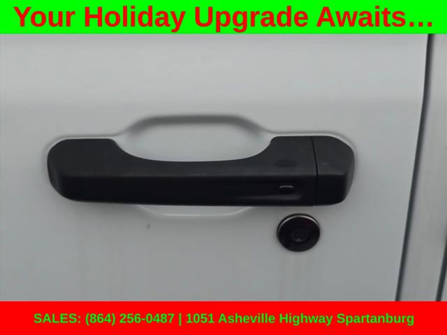 Used 2024 Jeep Wrangler Sahara image 28