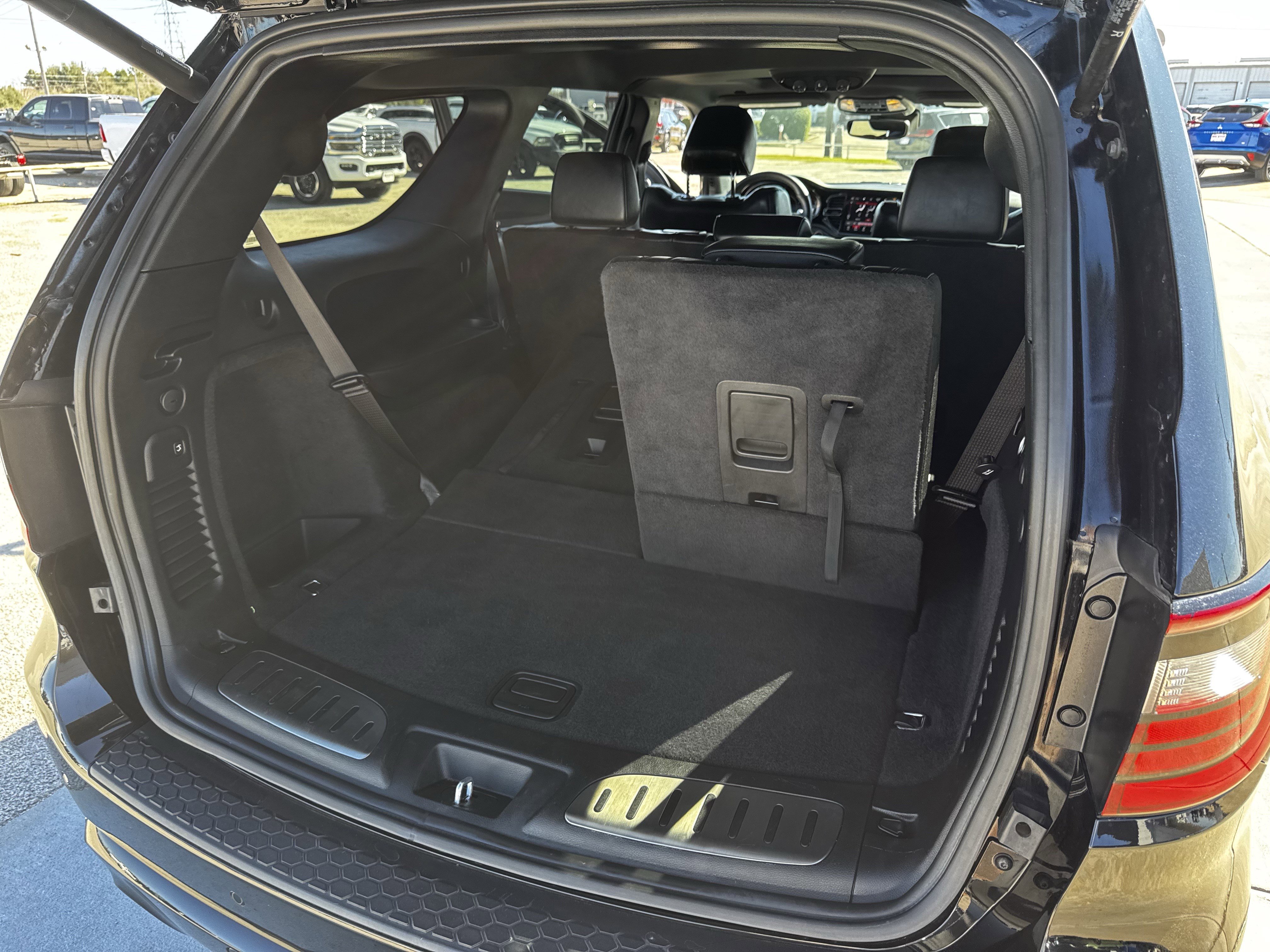 Used 2025 Dodge Durango GT image 41