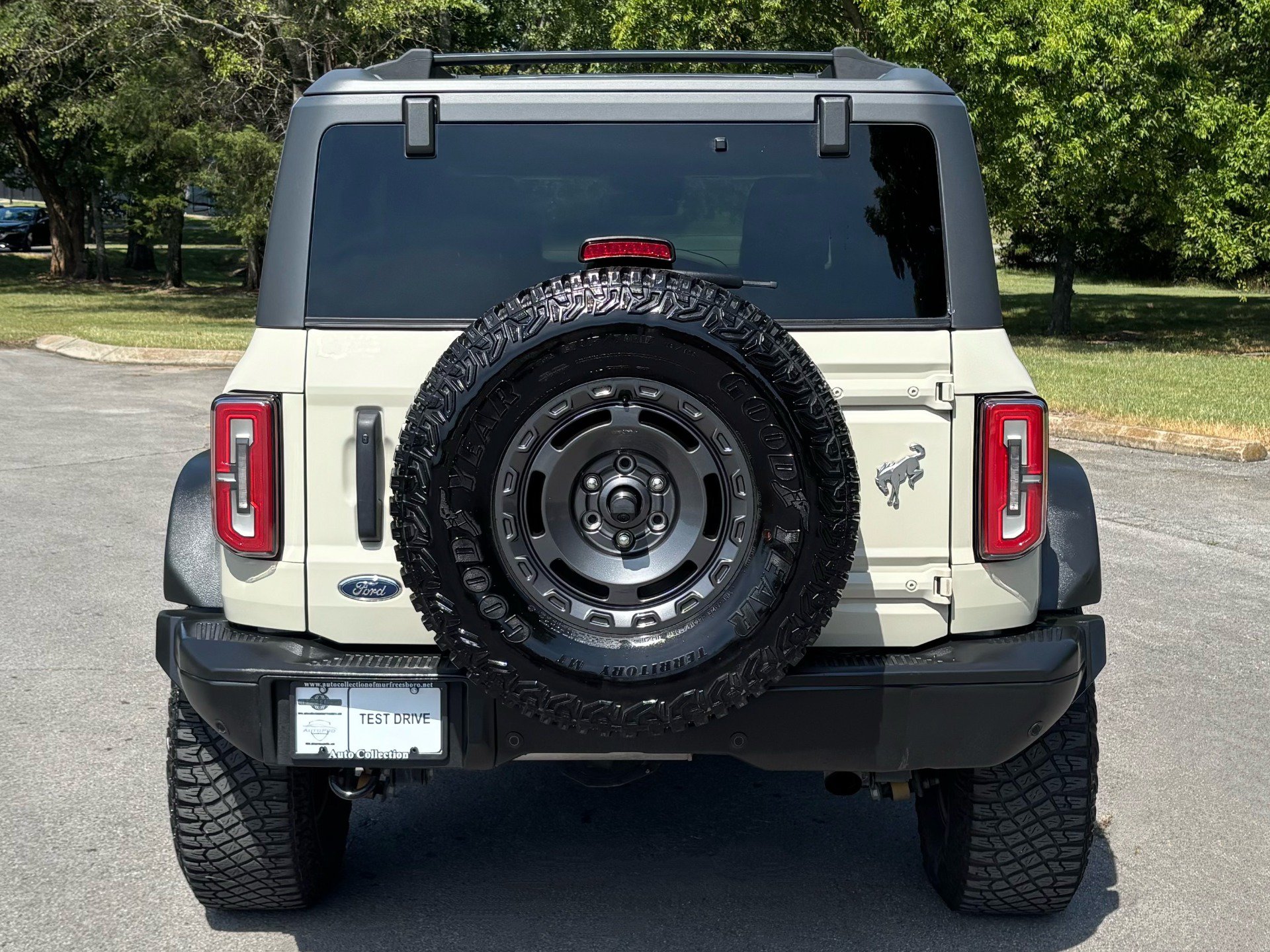 Used 2022 Ford Bronco Everglades AWD/4WD image 6