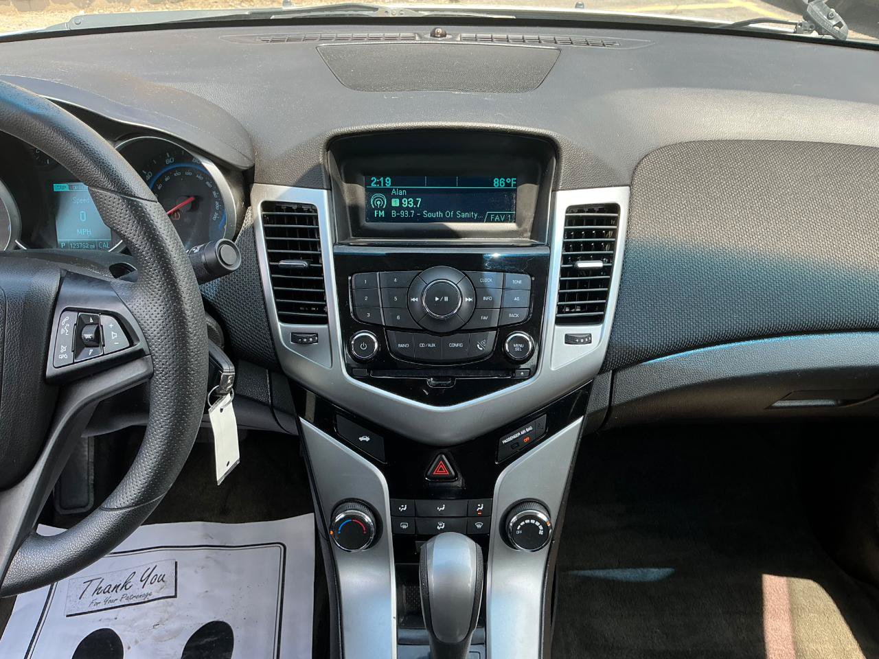 Used 2015 Chevrolet Cruze LT FWD image 19