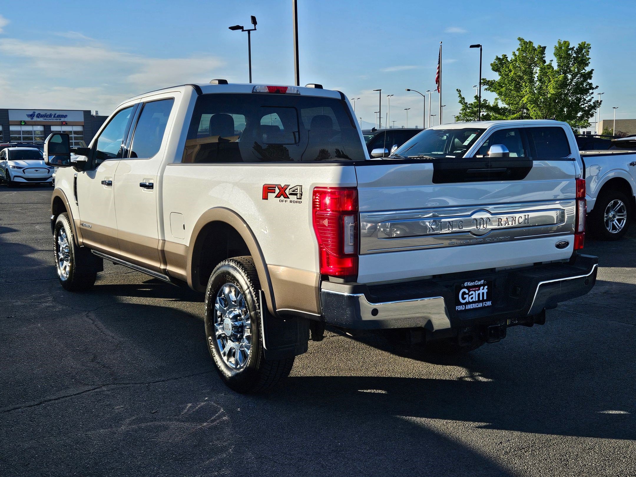 Used 2022 Ford F350 King Ranch w/ King Ranch Ultimate Package AWD/4WD image 9