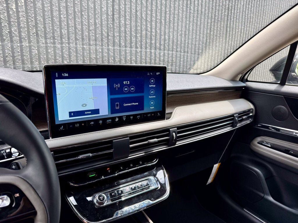 New 2025 Lincoln Corsair Grand Touring image 23