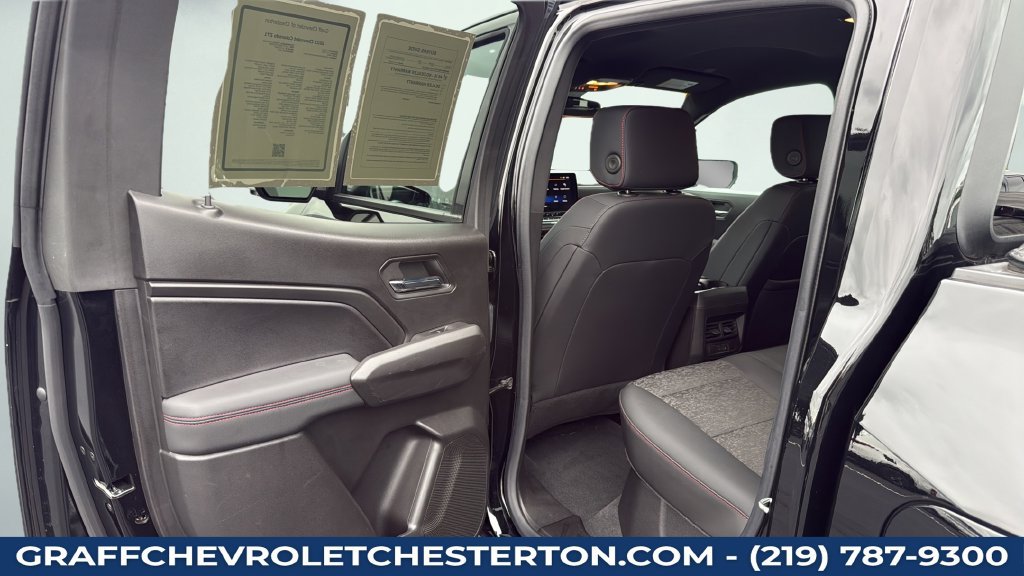 Used 2023 Chevrolet Colorado Z71 w/ Z71 Convenience Package 2 AWD/4WD image 40