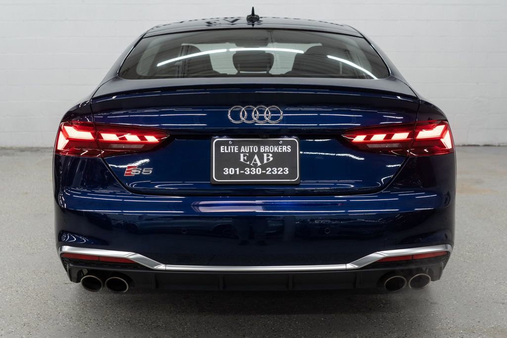 Used 2022 Audi S5 Premium w/ Convenience Package image 4