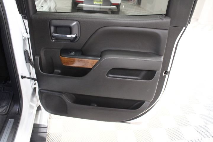 Used 2018 Chevrolet Silverado 1500 High Country AWD/4WD image 29