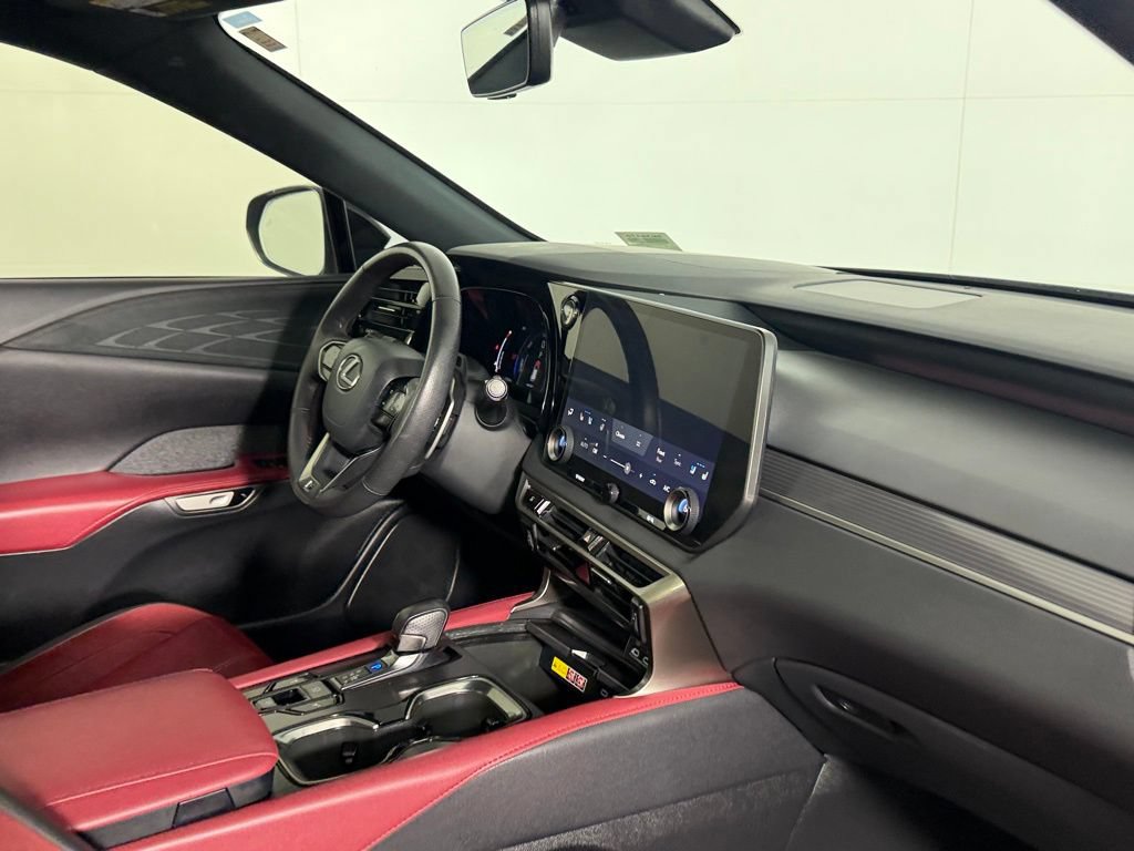 Used 2023 Lexus RX 500h F Sport w/ Cold Area Package AWD/4WD image 33