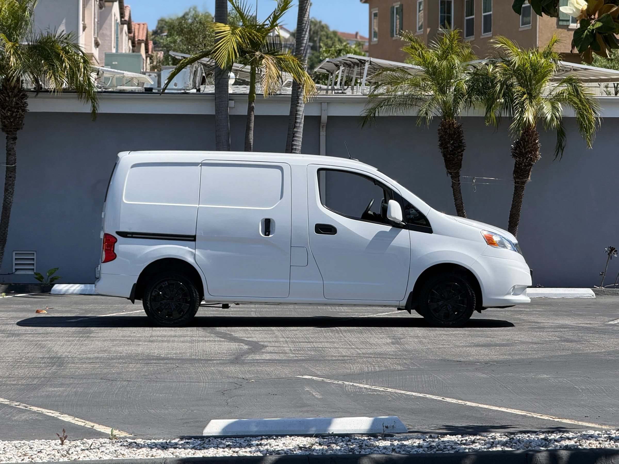 Used 2020 Nissan NV200 SV w/ Back Door Glass Package FWD image 6