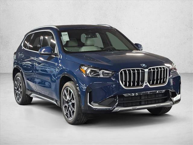 Used 2026 BMW X1 xDrive28i AWD/4WD image 3
