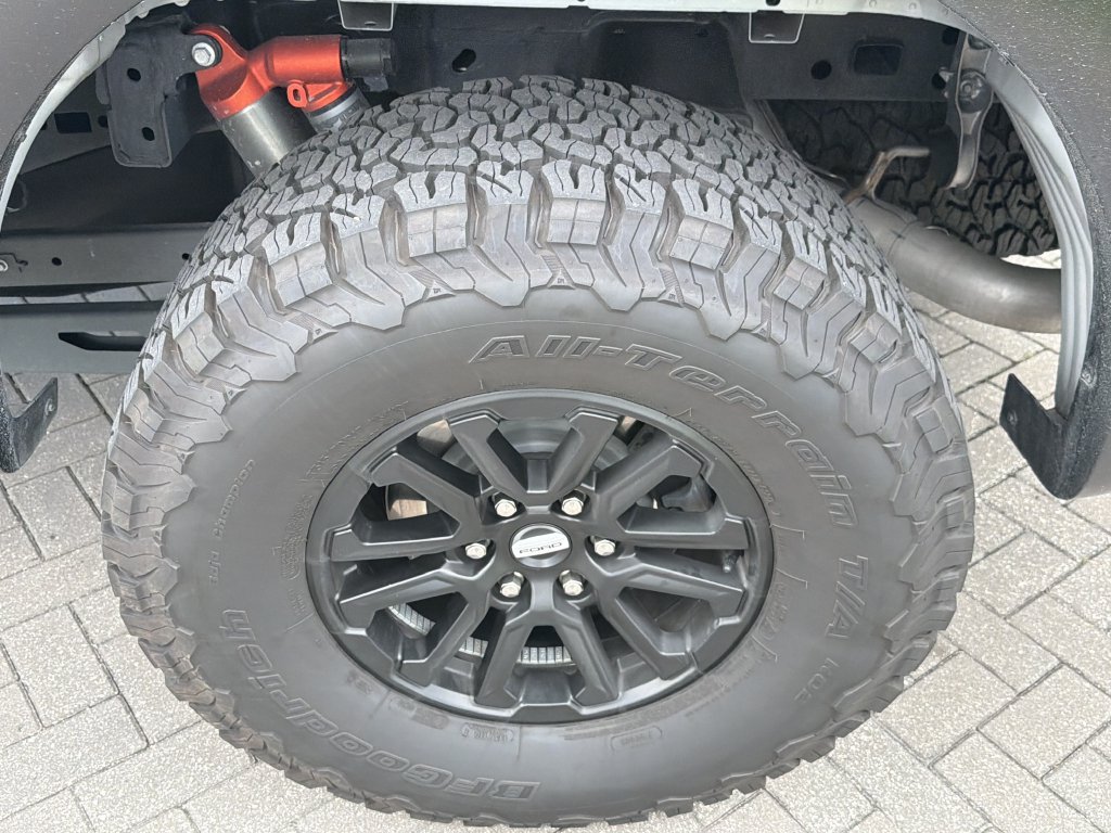 Used 2025 Ford F150 Raptor AWD/4WD image 12