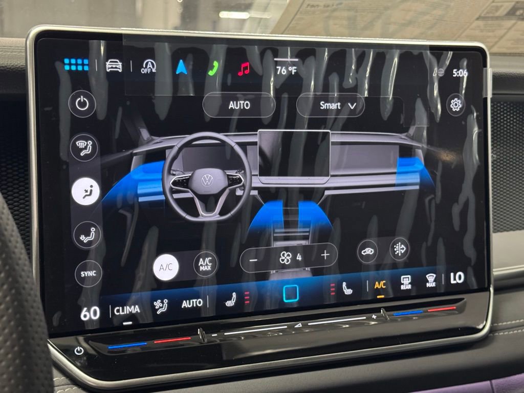 New 2025 Volkswagen Tiguan SE R-Line image 17