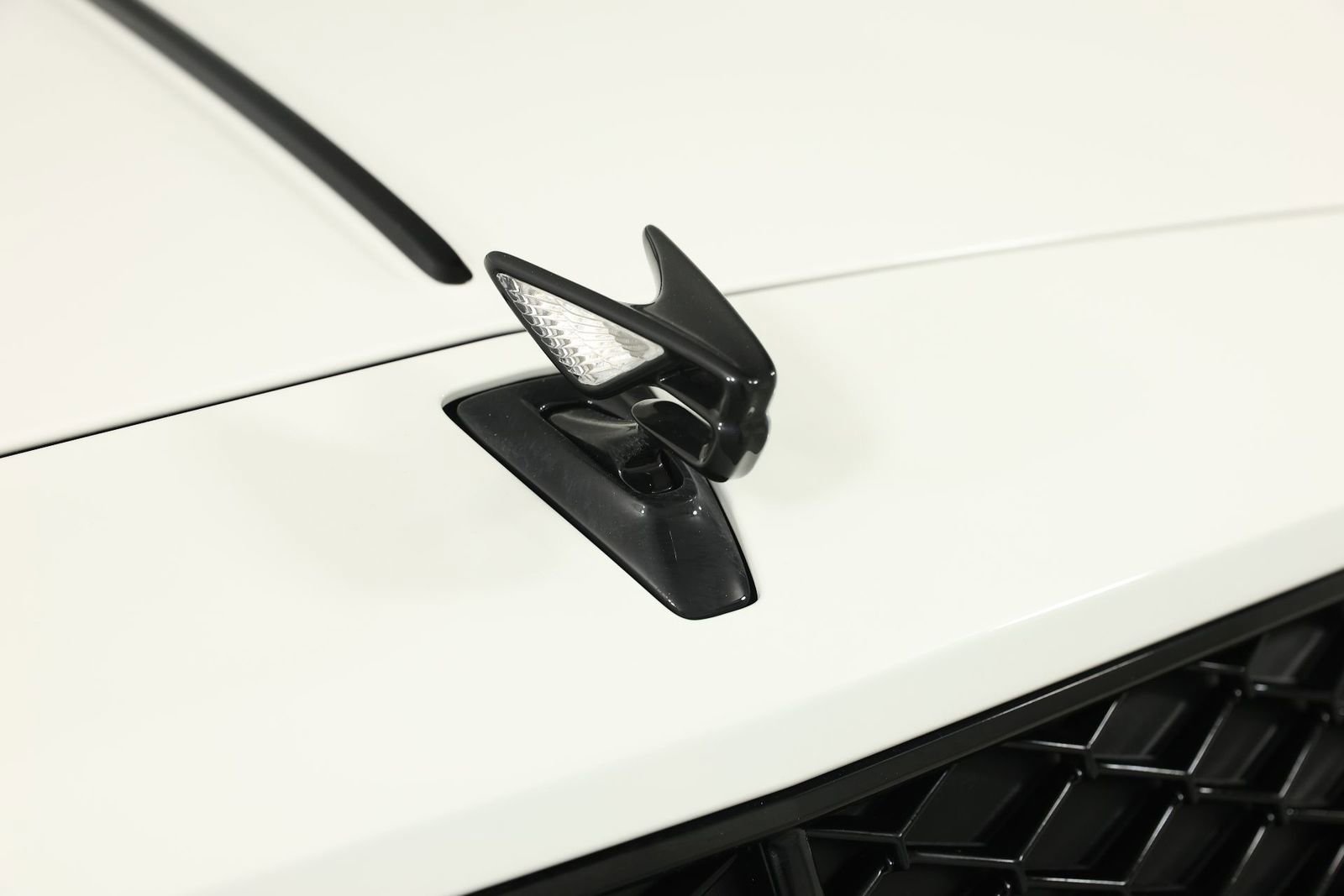 New 2025 Bentley Flying Spur Plug-In Hybrid image 12