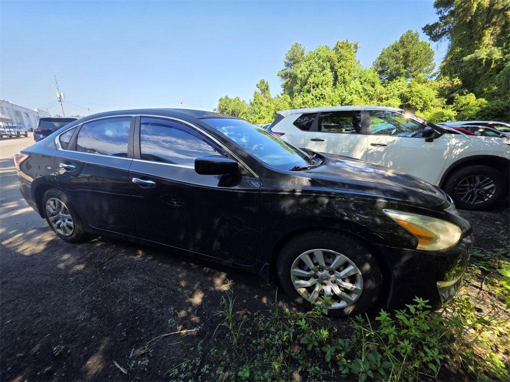 Used 2014 Nissan Altima 2.5 S w/ Display Audio Package