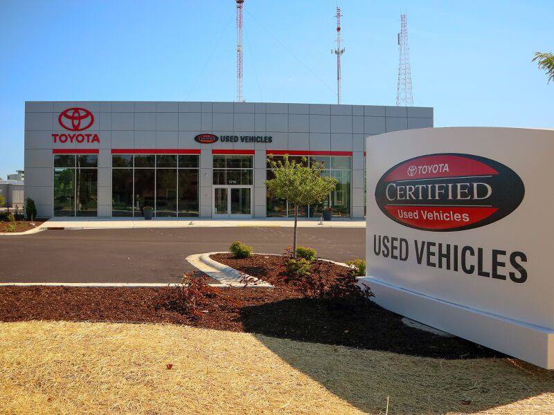 Used 2020 Toyota Corolla LE w/ LE Convenience Package FWD image 25