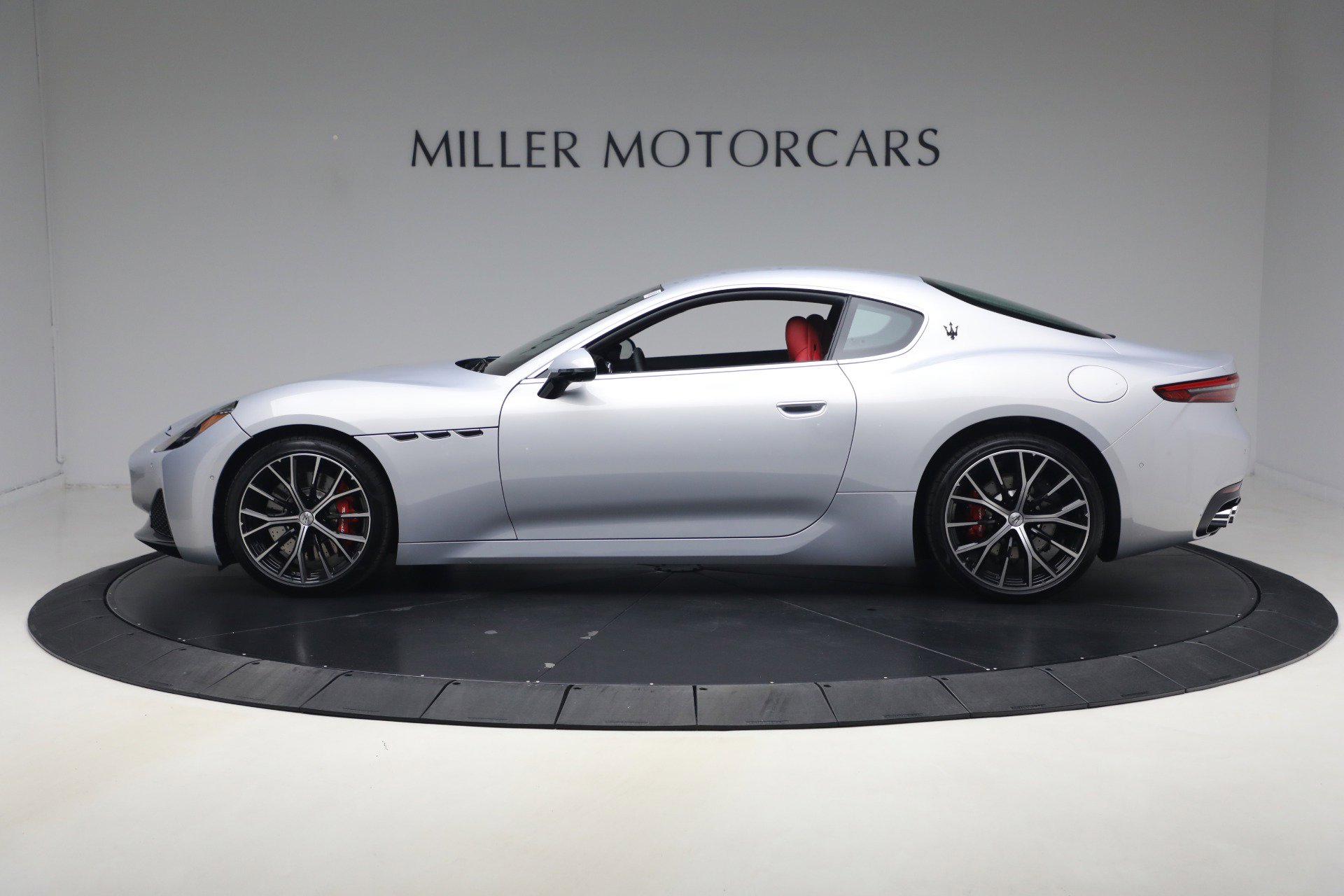 New 2026 Maserati GranTurismo Modena AWD/4WD image 2