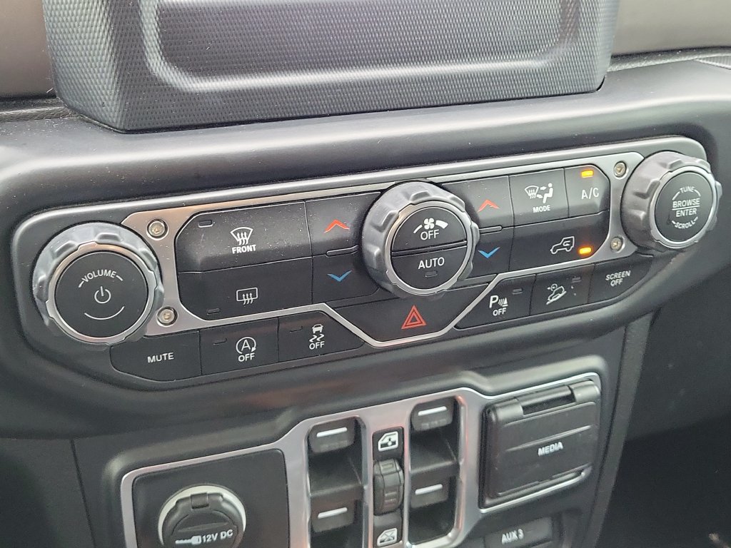 Used 2020 Jeep Wrangler Unlimited Sport AWD/4WD image 22