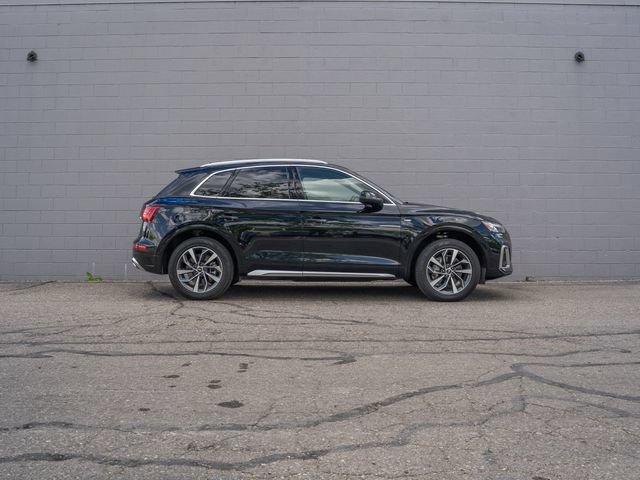 Certified 2023 Audi Q5 2.0T Prestige w/ Prestige Package AWD/4WD image 8