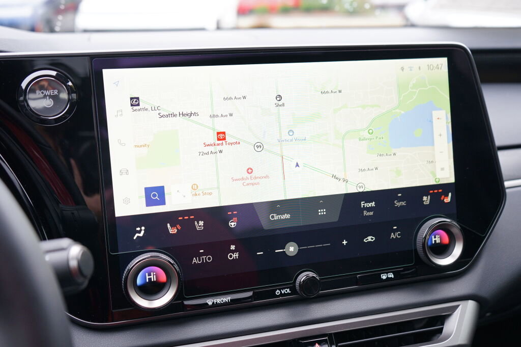 Used 2025 Lexus RX 450h 450h+ Luxury image 23