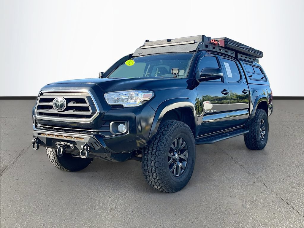 Used 2022 Toyota Tacoma SR5 w/ Technology Package AWD/4WD image 3