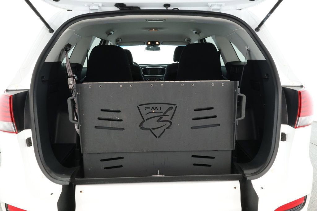 Used 2020 Kia Sorento LX image 20