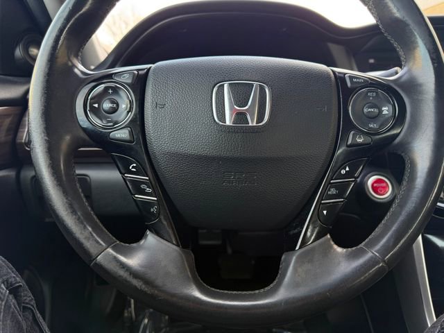Used 2017 Honda Accord EX-L image 10