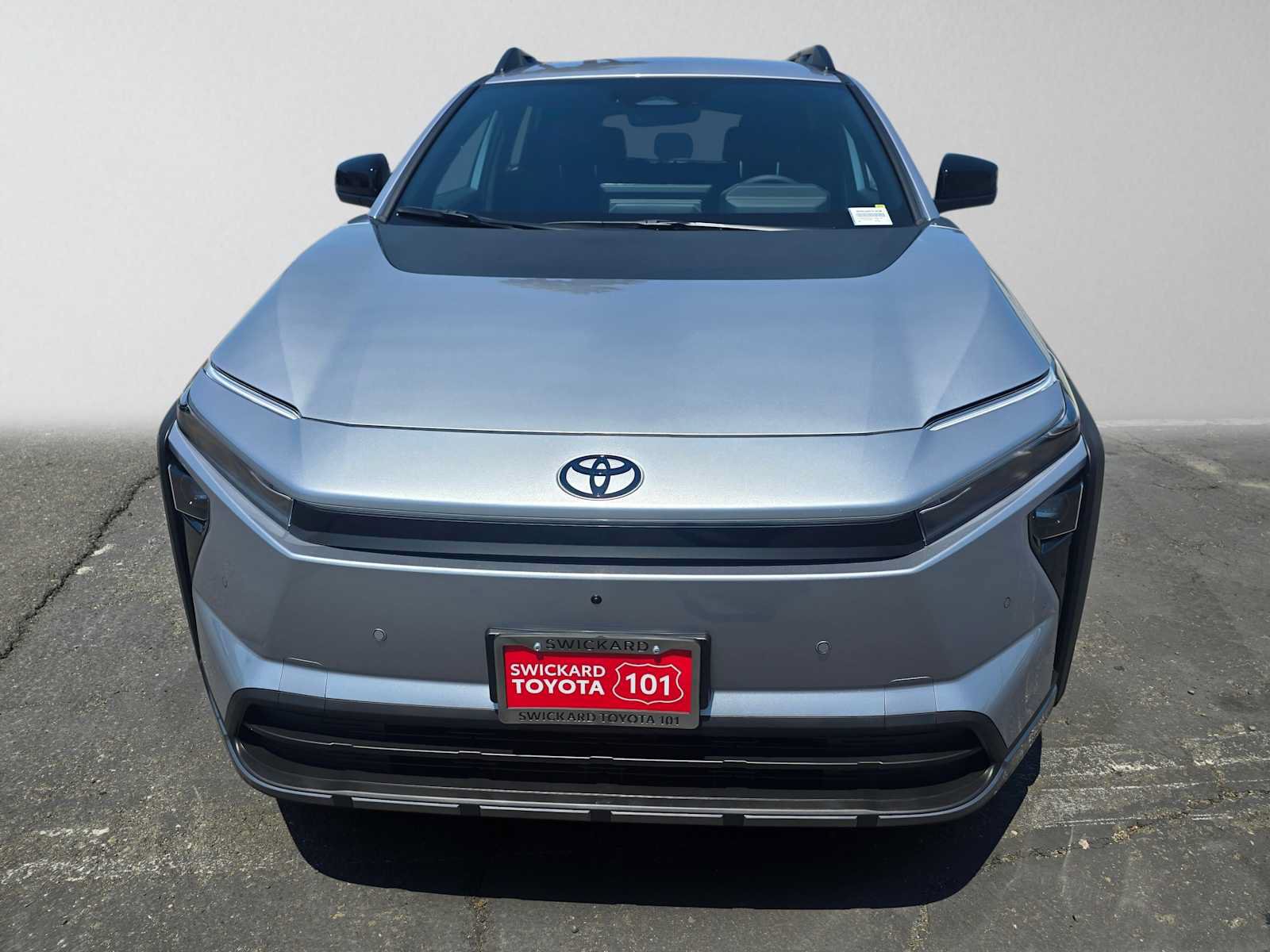 New 2026 Toyota bZ Woodland w/ Tow Hitch Package (TMS) AWD/4WD image 8