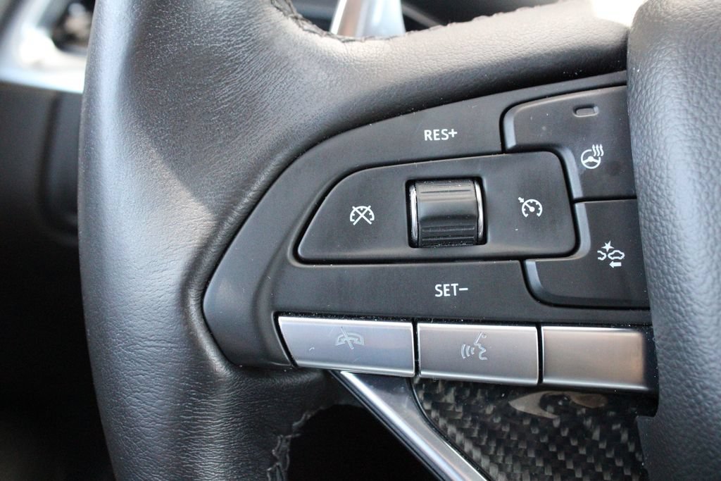 Used 2022 Cadillac XT6 Sport AWD/4WD image 31