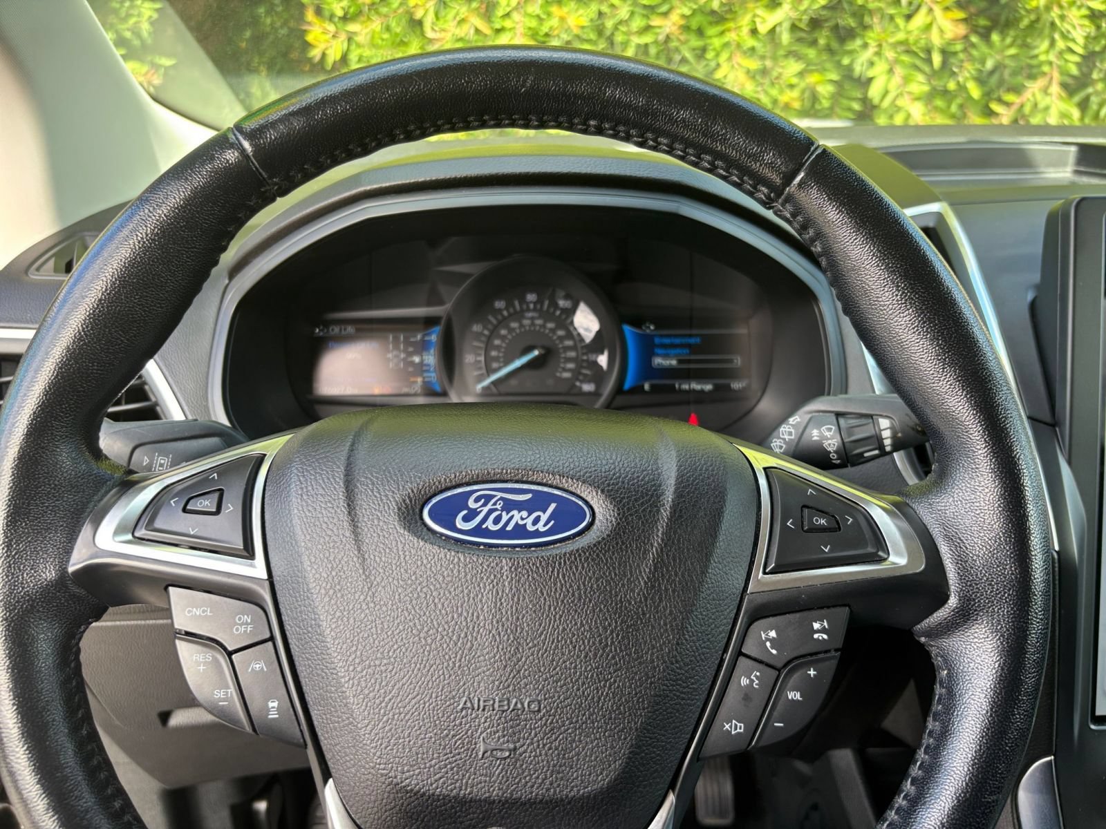 Used 2022 Ford Edge Titanium w/ Equipment Group 301A AWD/4WD image 31