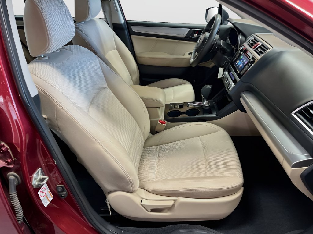 Used 2019 Subaru Outback 2.5i AWD/4WD image 26