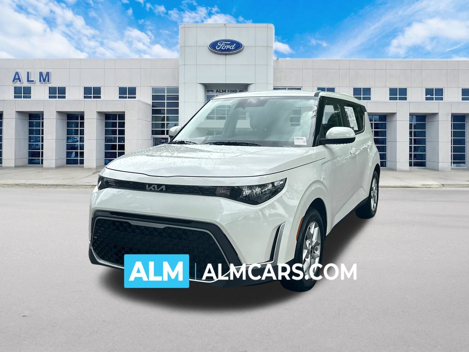 Used 2025 Kia Soul LX w/ LX Technology Package