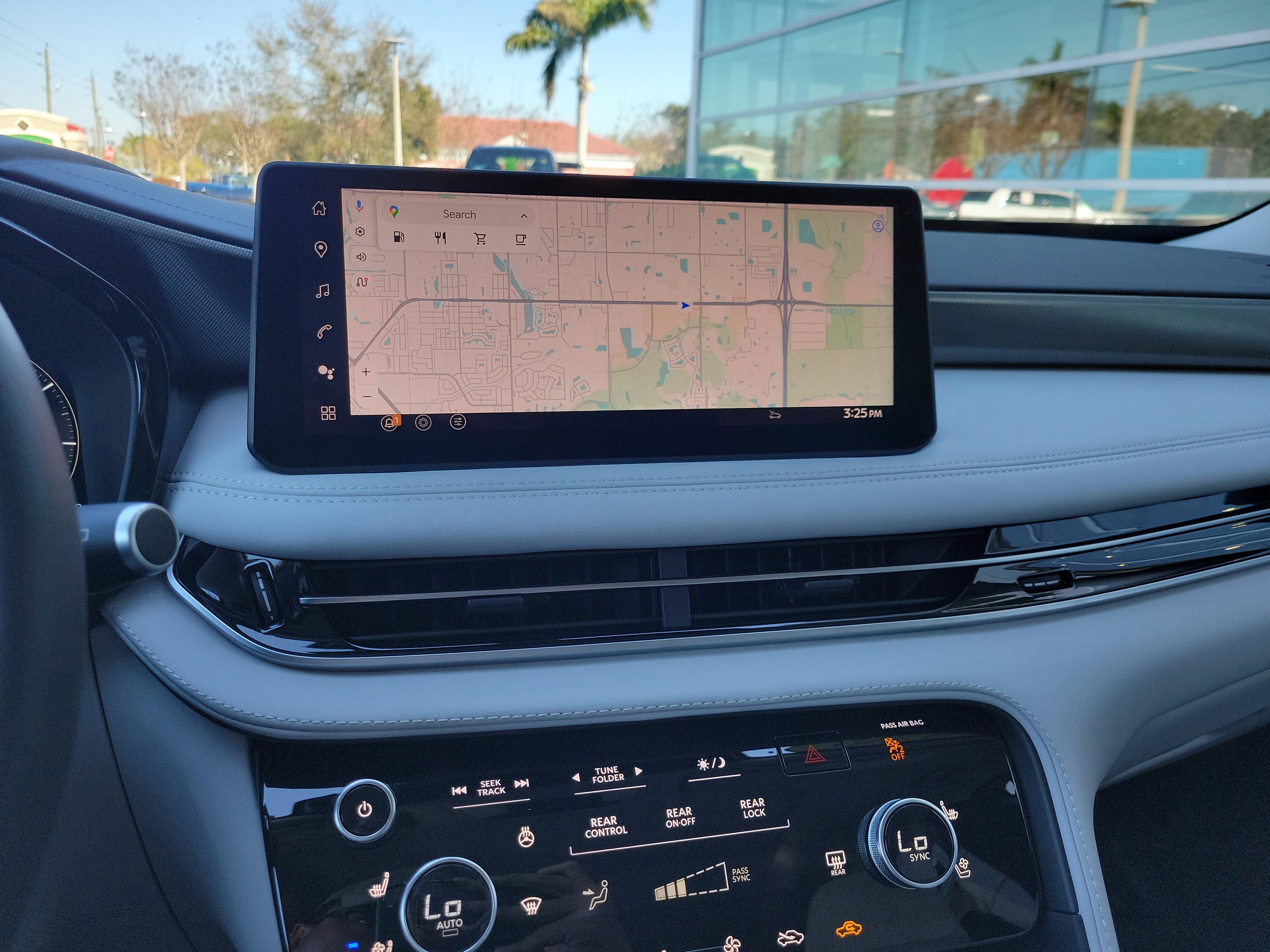 Certified 2026 INFINITI QX60 Luxe w/ Cargo Package image 25