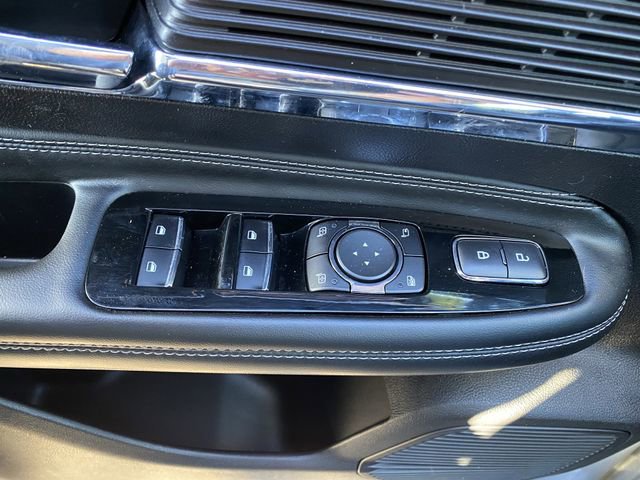 Used 2022 Lincoln Corsair Reserve w/ Equipment Group 201A image 20