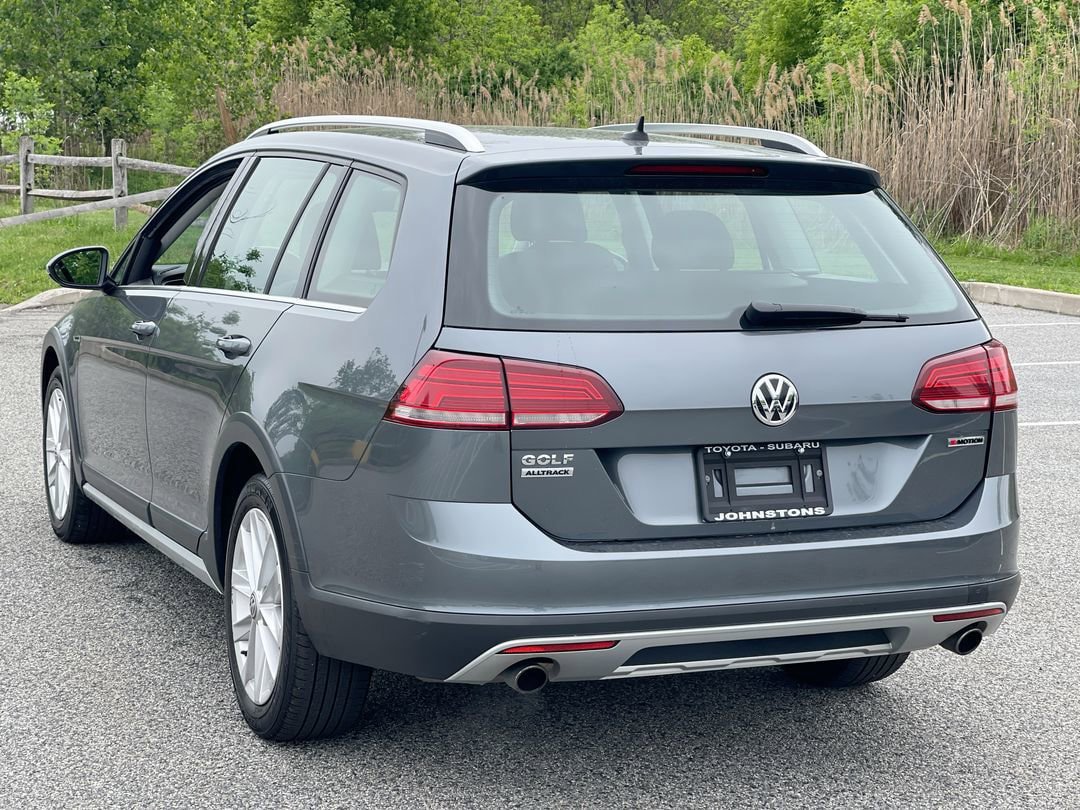 Used 2019 Volkswagen Golf Alltrack S AWD/4WD image 14