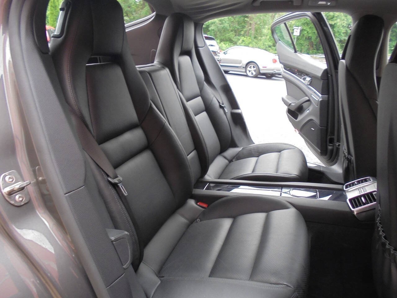 Used 2015 Porsche Panamera 4 AWD/4WD image 11