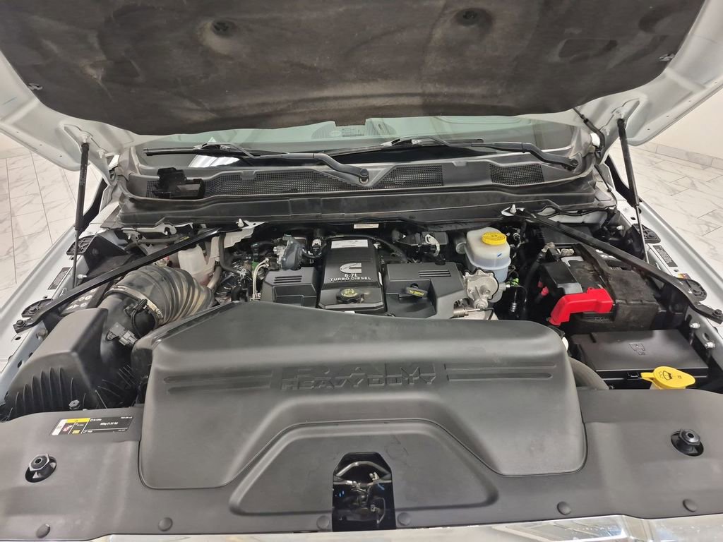 Used 2024 RAM 2500 Laramie image 31