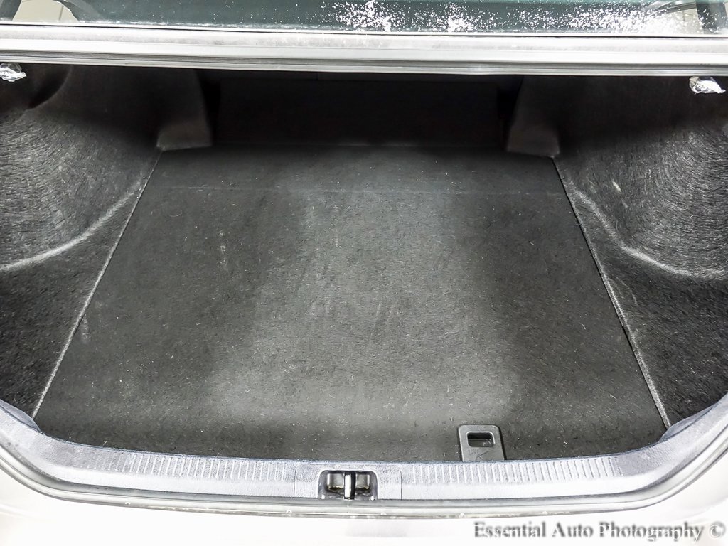 Used 2024 Toyota Camry SE image 20